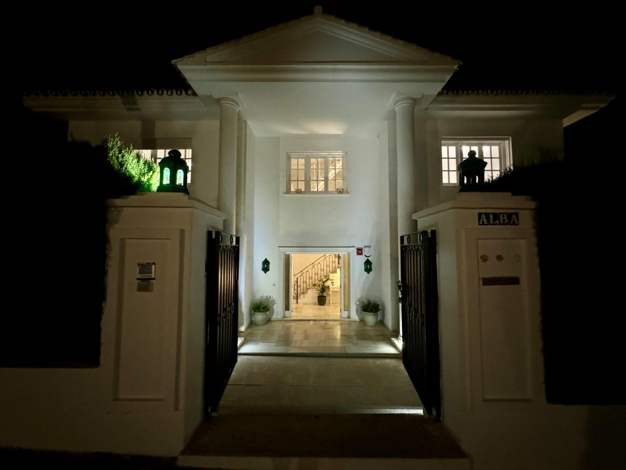 Aurora Boutique House - Only Adults Bed & Breakfast Marbella Eksteriør bilde