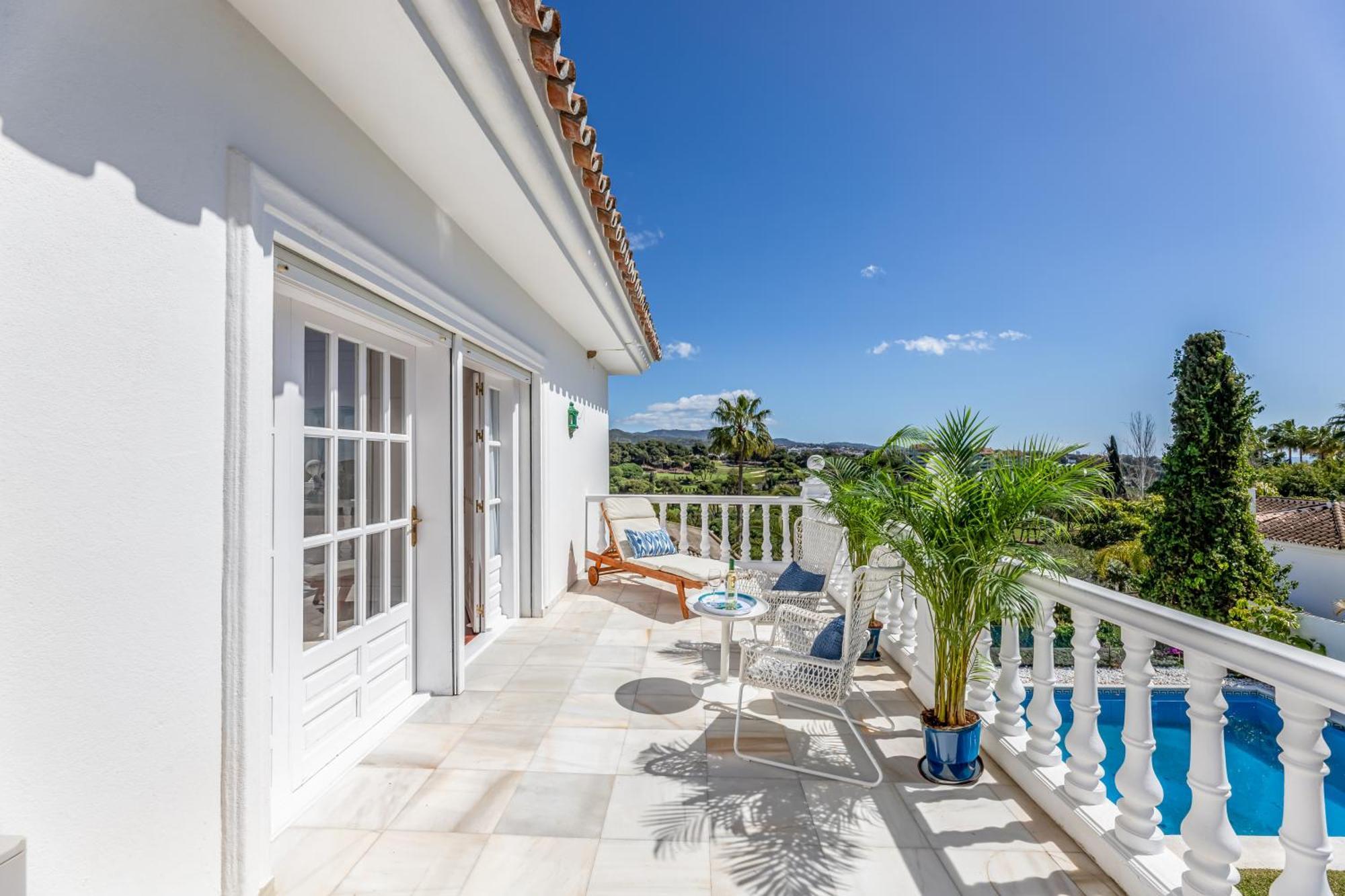 Aurora Boutique House - Only Adults Bed & Breakfast Marbella Eksteriør bilde