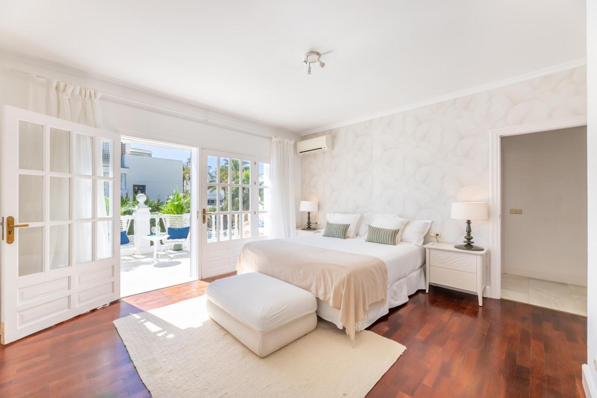 Aurora Boutique House - Only Adults Bed & Breakfast Marbella Eksteriør bilde