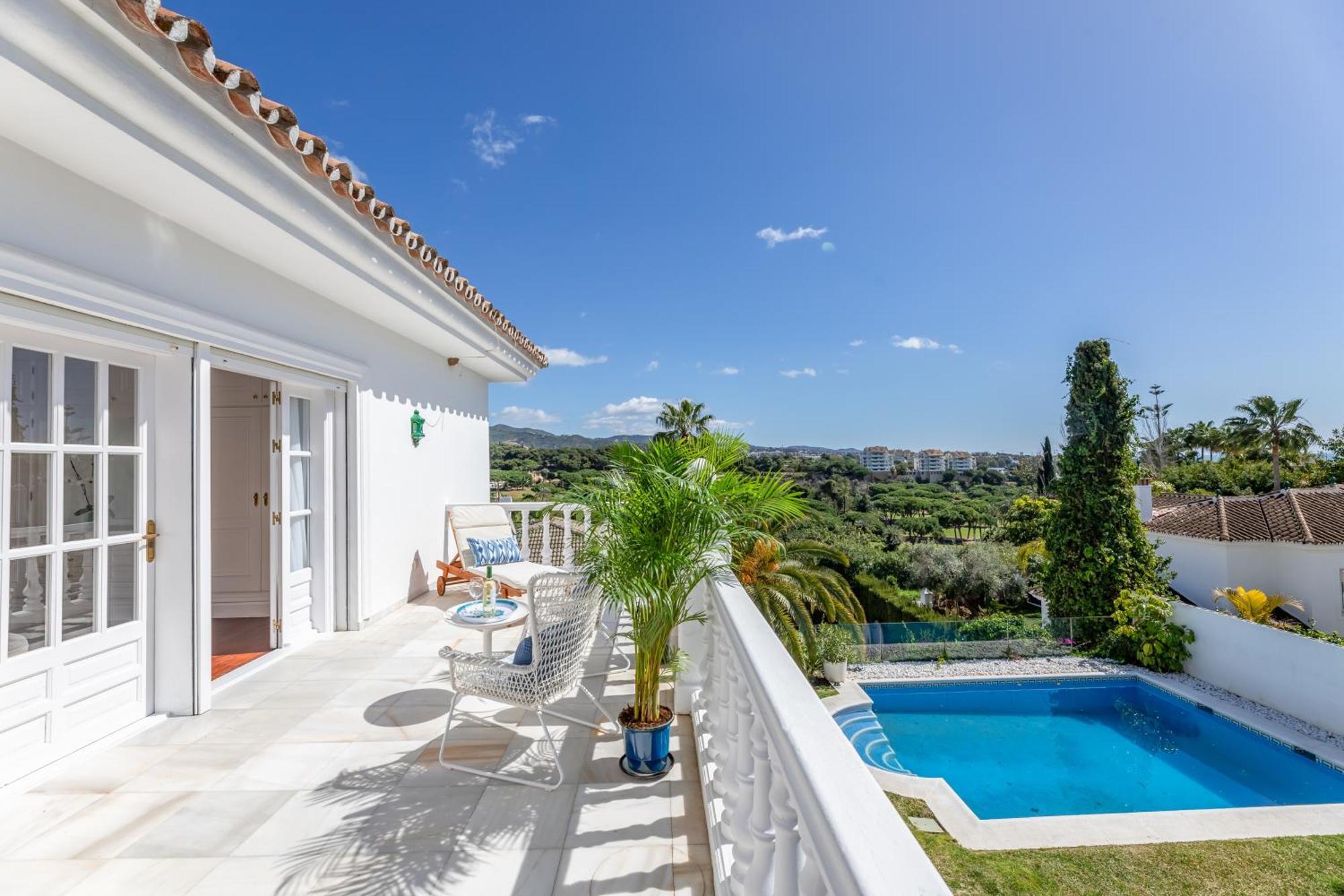 Aurora Boutique House - Only Adults Bed & Breakfast Marbella Eksteriør bilde