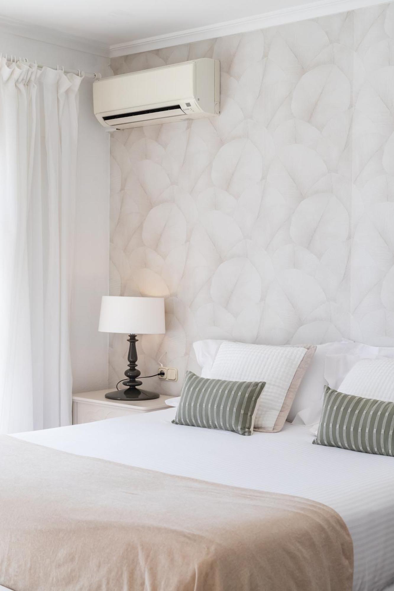 Aurora Boutique House - Only Adults Bed & Breakfast Marbella Eksteriør bilde