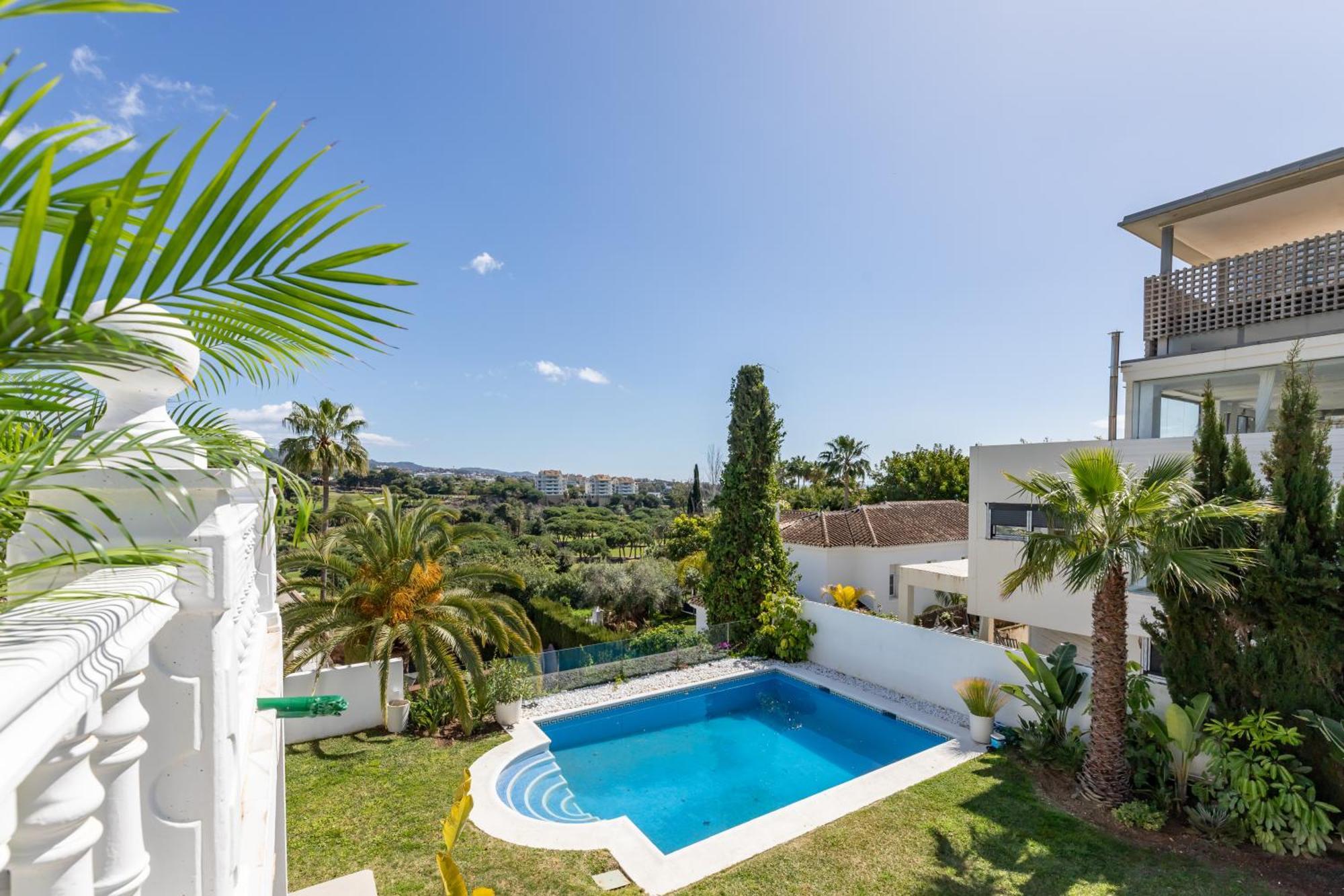 Aurora Boutique House - Only Adults Bed & Breakfast Marbella Eksteriør bilde