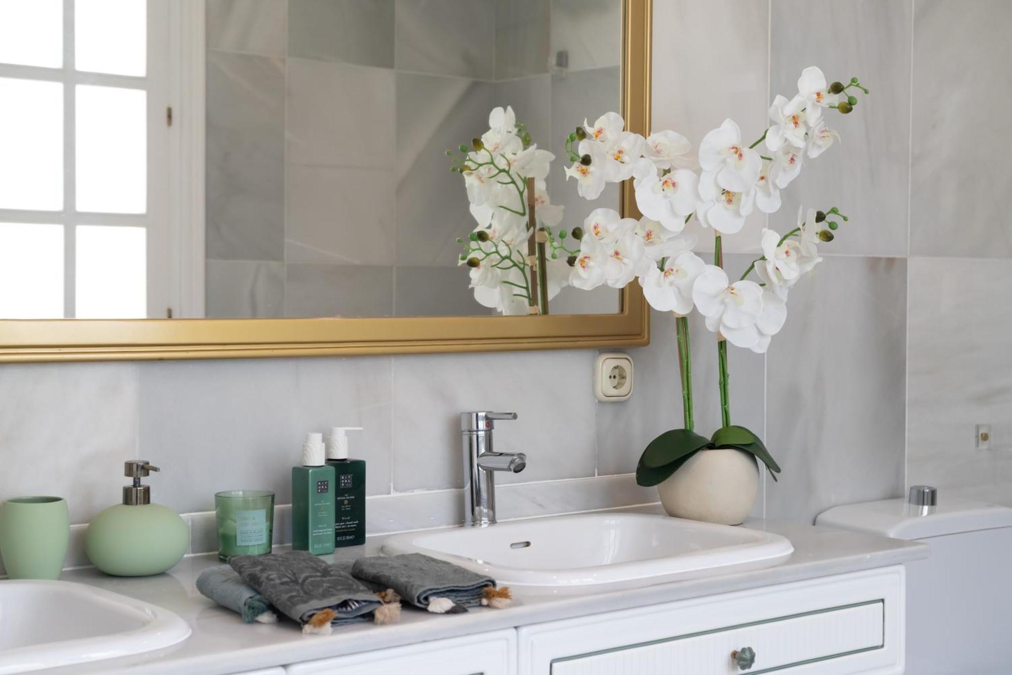 Aurora Boutique House - Only Adults Bed & Breakfast Marbella Eksteriør bilde